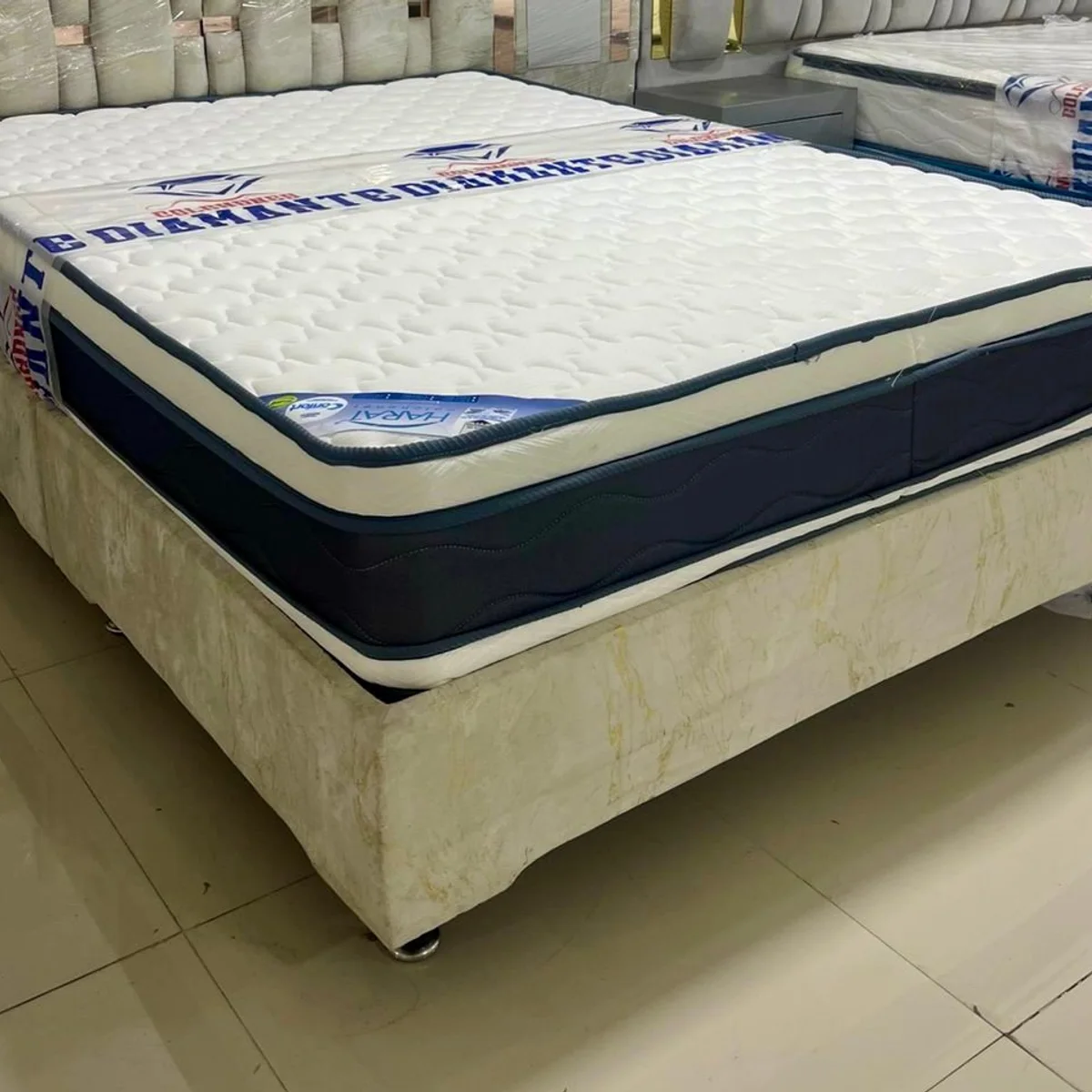 Cama bases